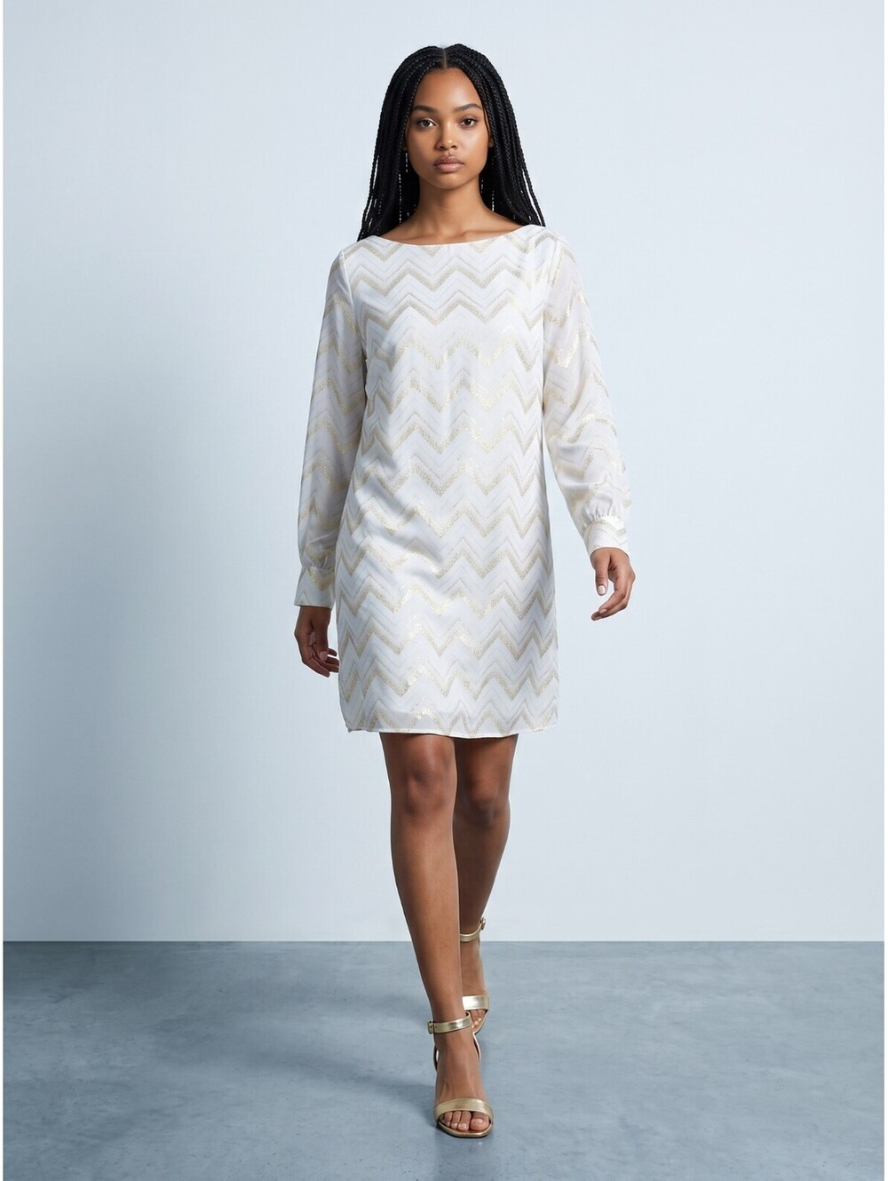 A. Byer NWT Deep V-back Mini Dress-Size Small-Cream & Gold